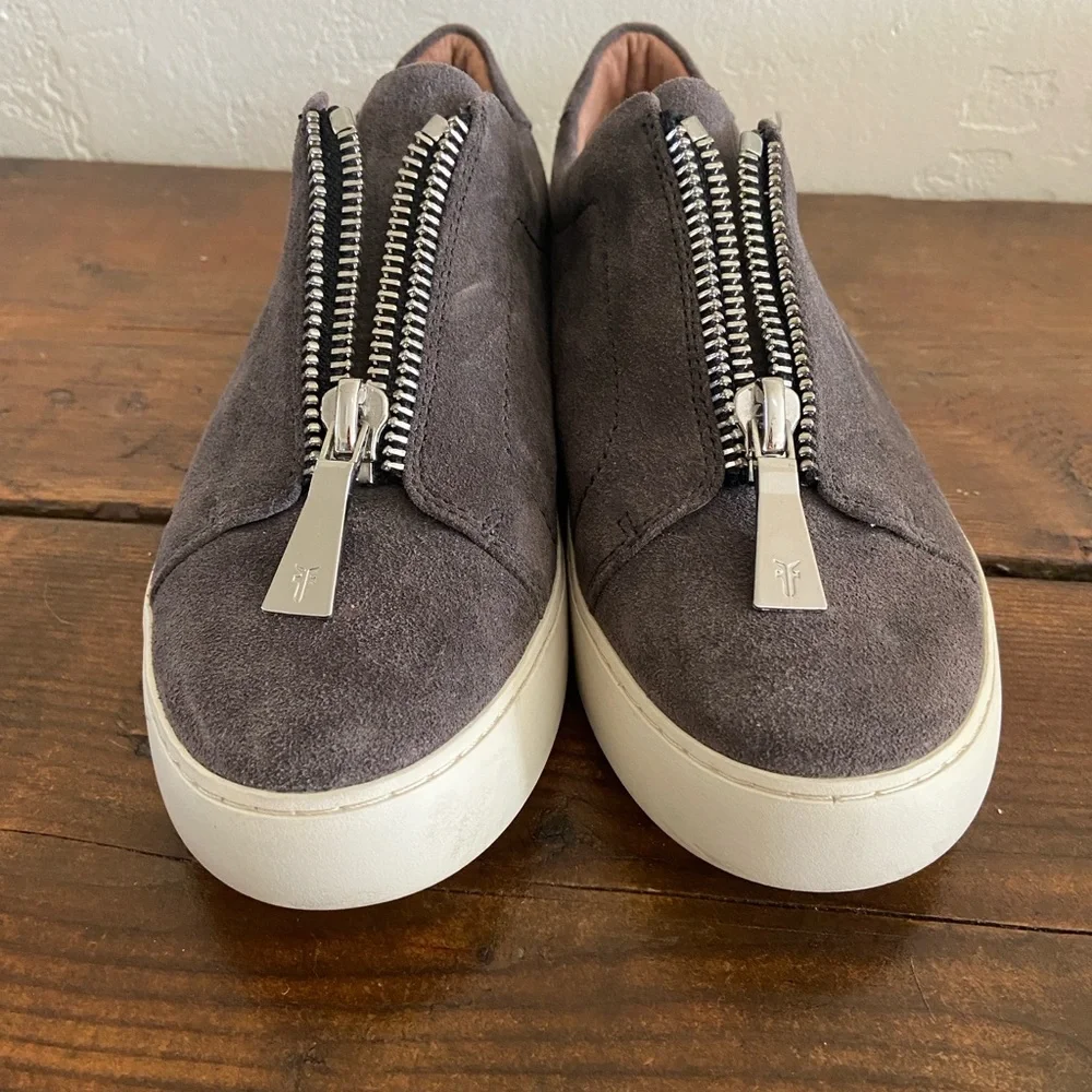 Frye Lena Zipper Sneaker - 8.5 - Picture 3 of 4